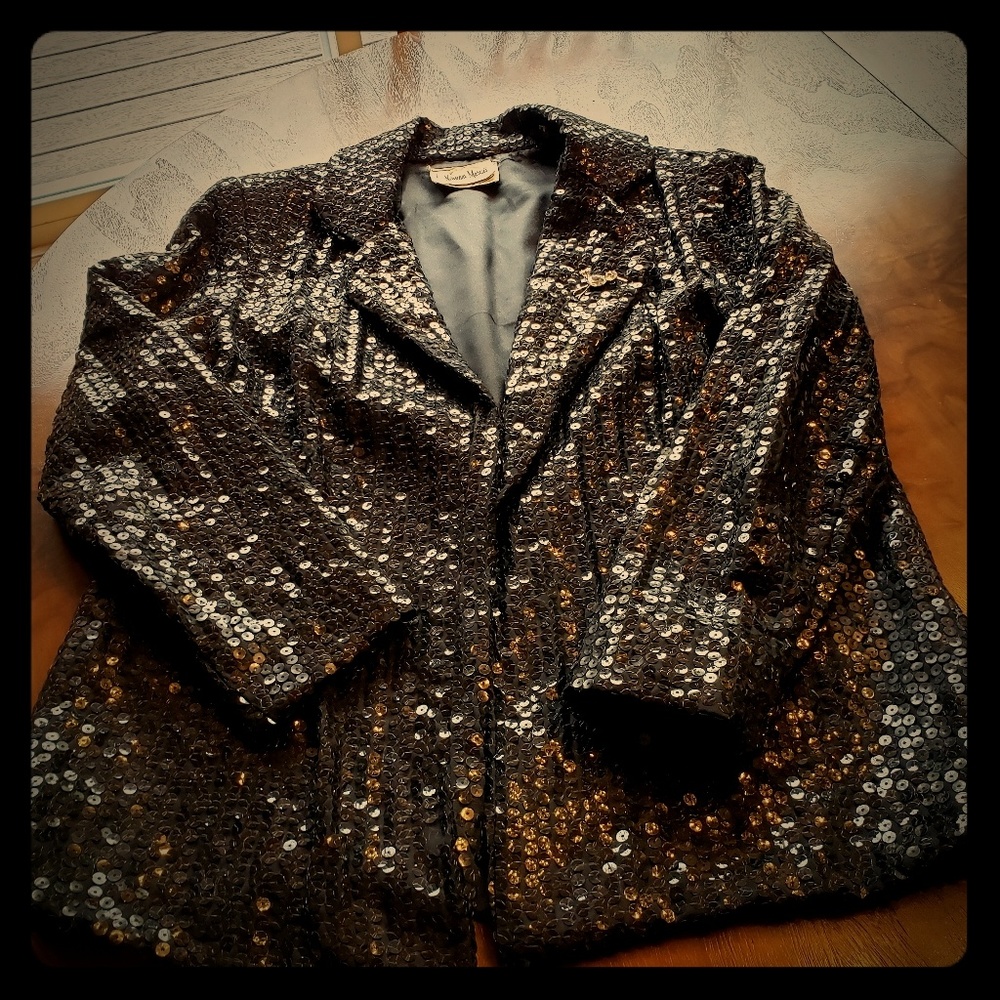 Lady's Jacket